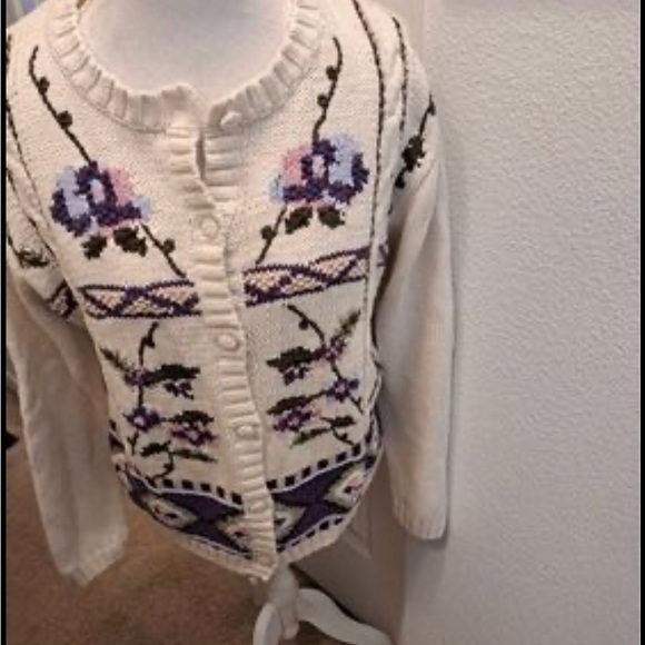 David Loren| Vintage Floral embroidered cardigan, knit buttons size XL - Picture 2 of 4